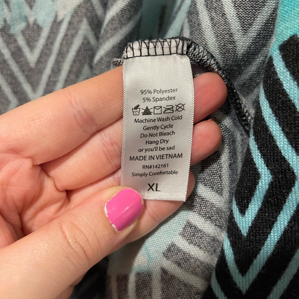 Lularoe Tropical Leaf Caroline XL - Picture 6 of 6